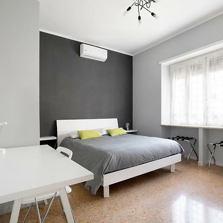 Вилла Enjoy Porta Furba Рим Экстерьер фото